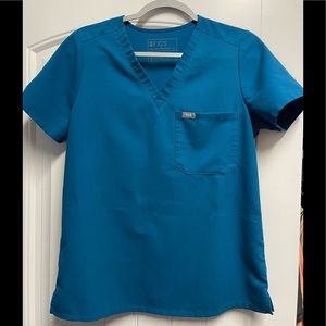 Figs Catarina scrub top